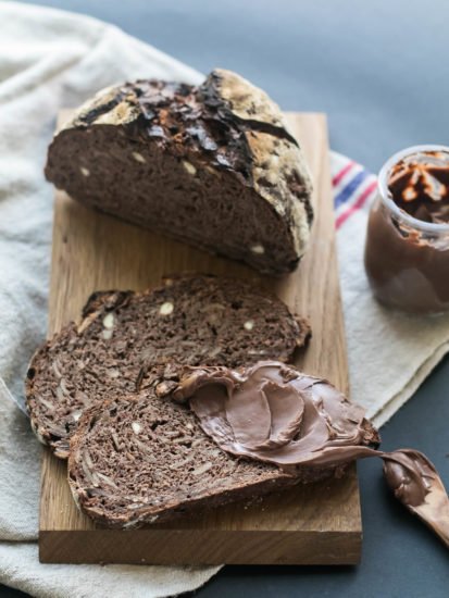 Pan de chocolate con masa madre