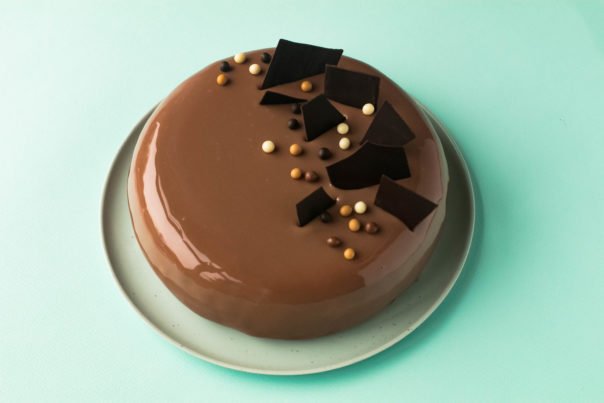 Banana and dulcey entremet